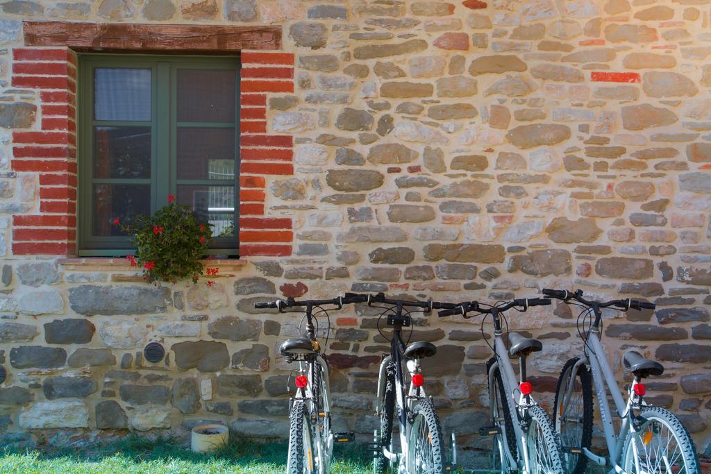 Agriturismo La Coccinella Valfabbrica ภายนอก รูปภาพ