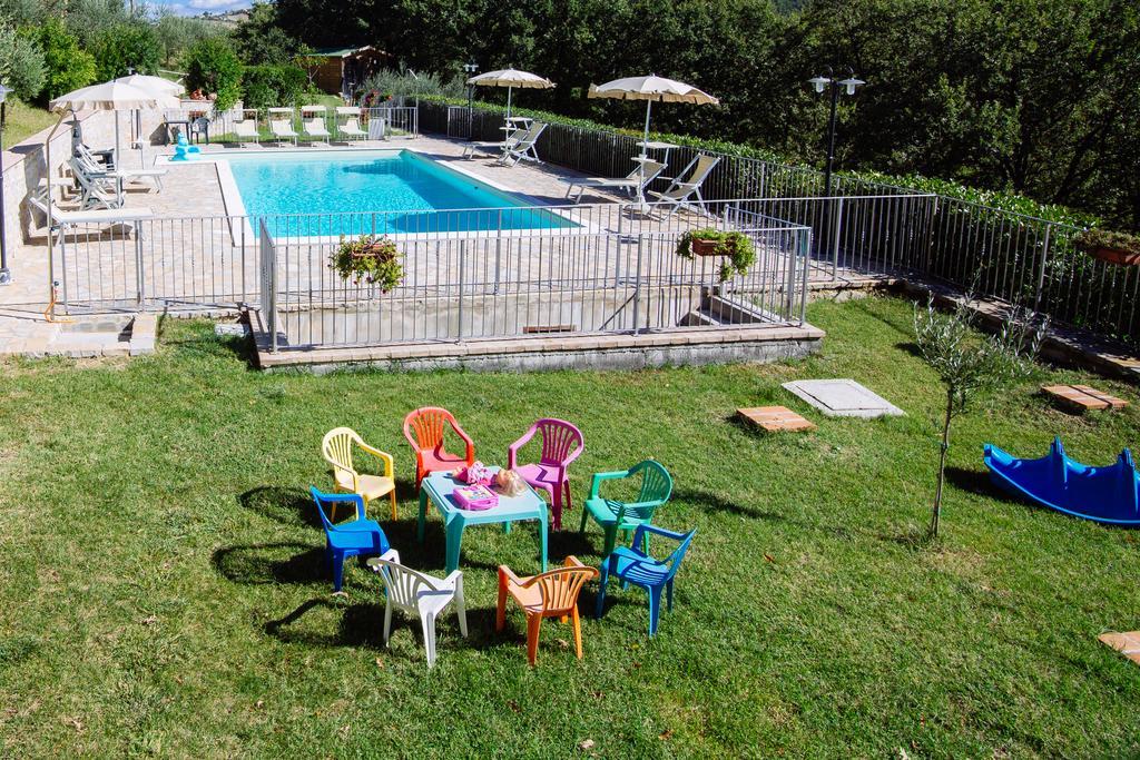 Agriturismo La Coccinella Valfabbrica ภายนอก รูปภาพ