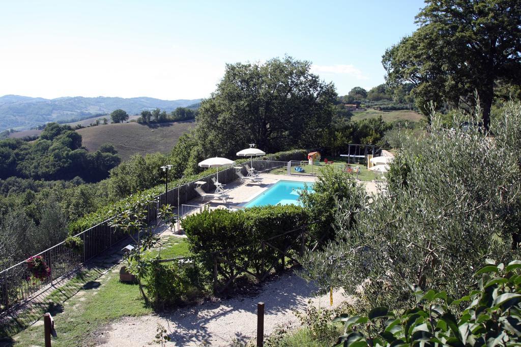 Agriturismo La Coccinella Valfabbrica ภายนอก รูปภาพ