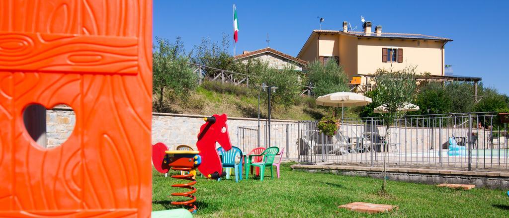 Agriturismo La Coccinella Valfabbrica ภายนอก รูปภาพ