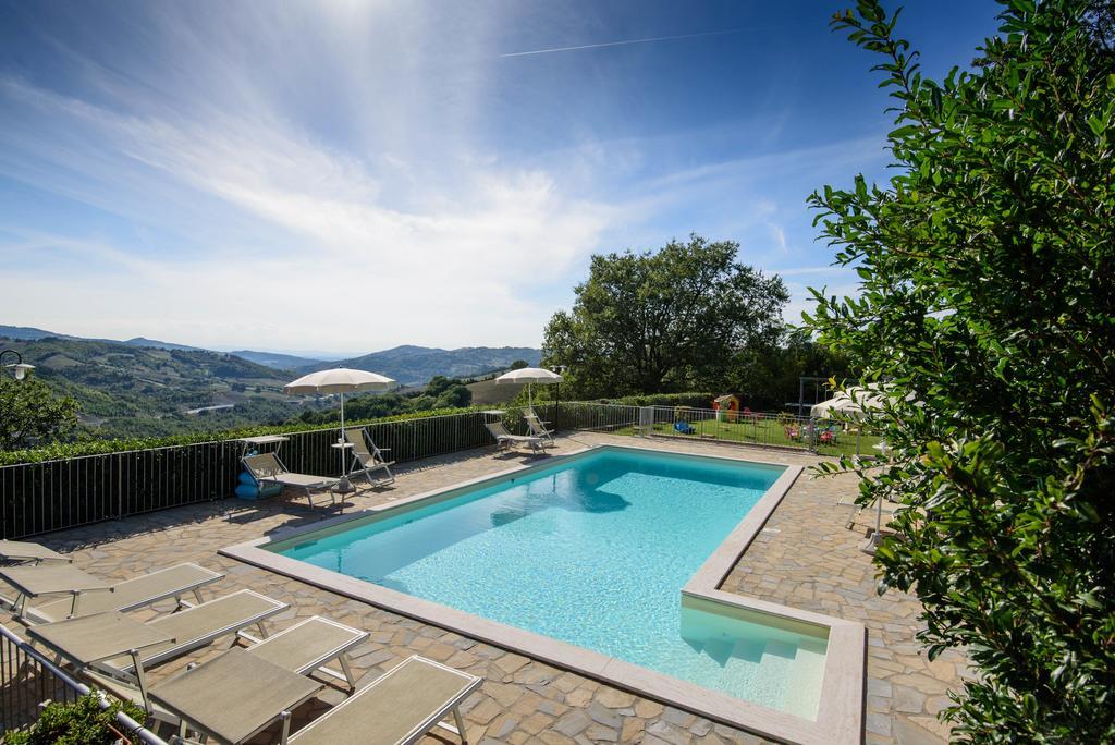 Agriturismo La Coccinella Valfabbrica ภายนอก รูปภาพ